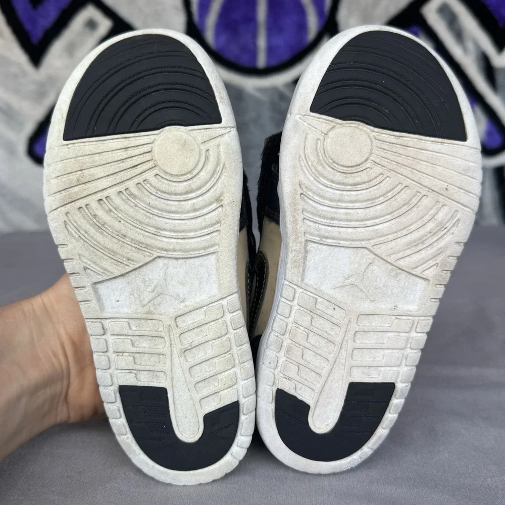 Size 12c - Jordan Air‎ Jordan 1 Low Kids Black/Tan Leather Sneakers HQ2015-200